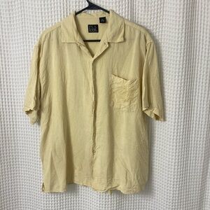 Men’s Joseph A Bank 100% Silk Short Sleeve Butter Yellow Button Down Shirt Large